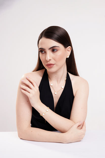 Kit Trevo Branco: Colar, Pulseira e Brinco - Banhado em Ouro 18k