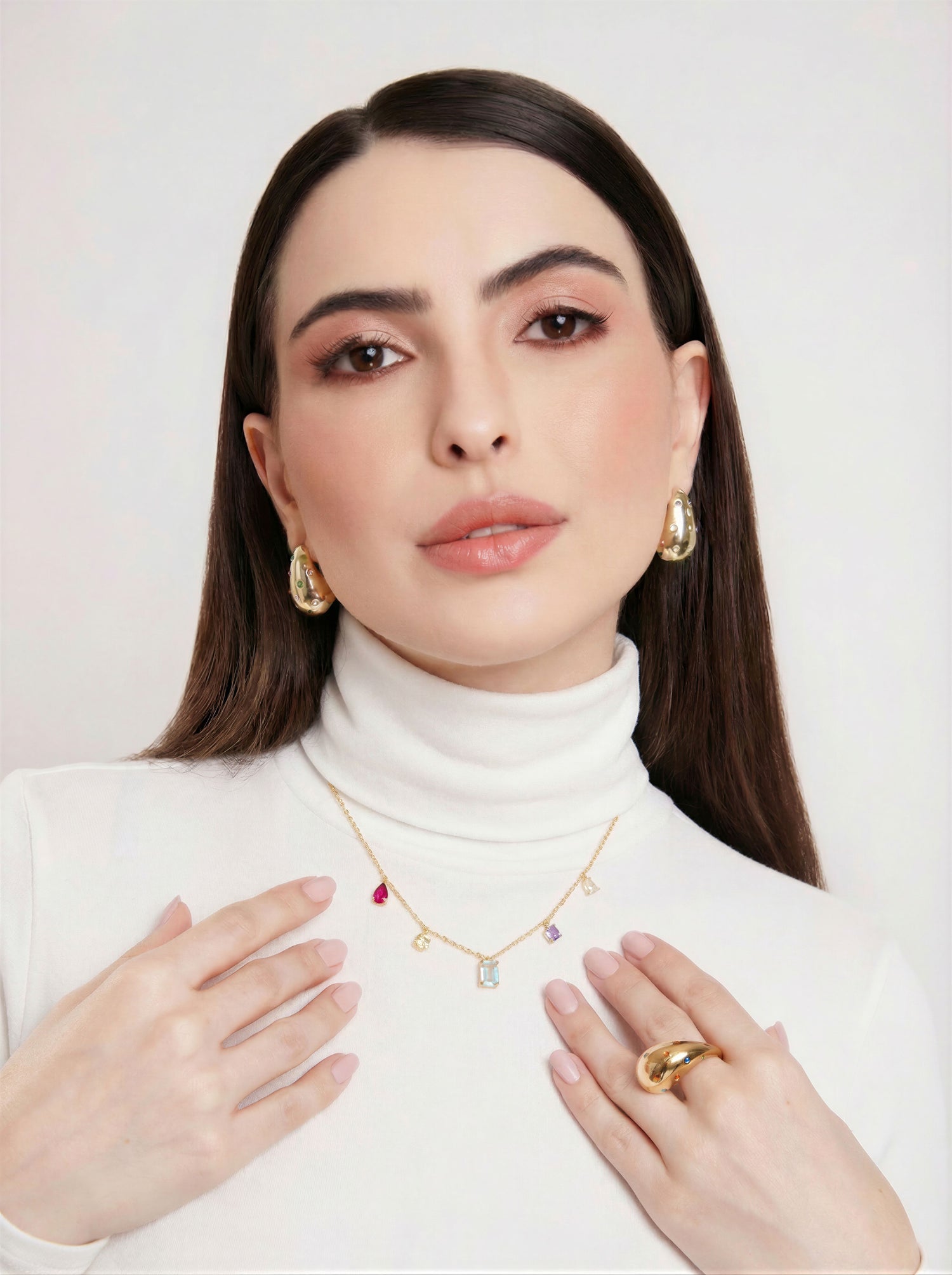 Colar Oslo Banhado em Ouro 18k